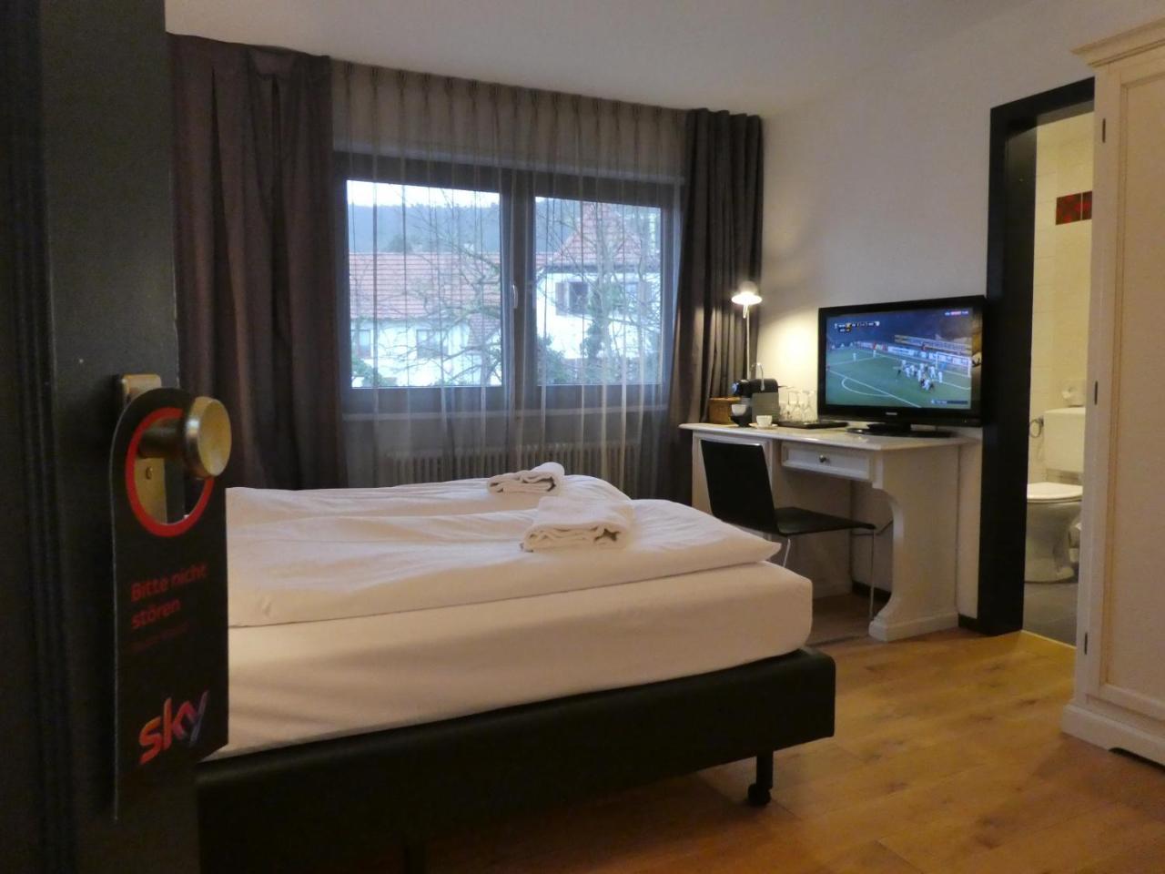 Hotel Restaurant Felderbock Nußloch Dış mekan fotoğraf